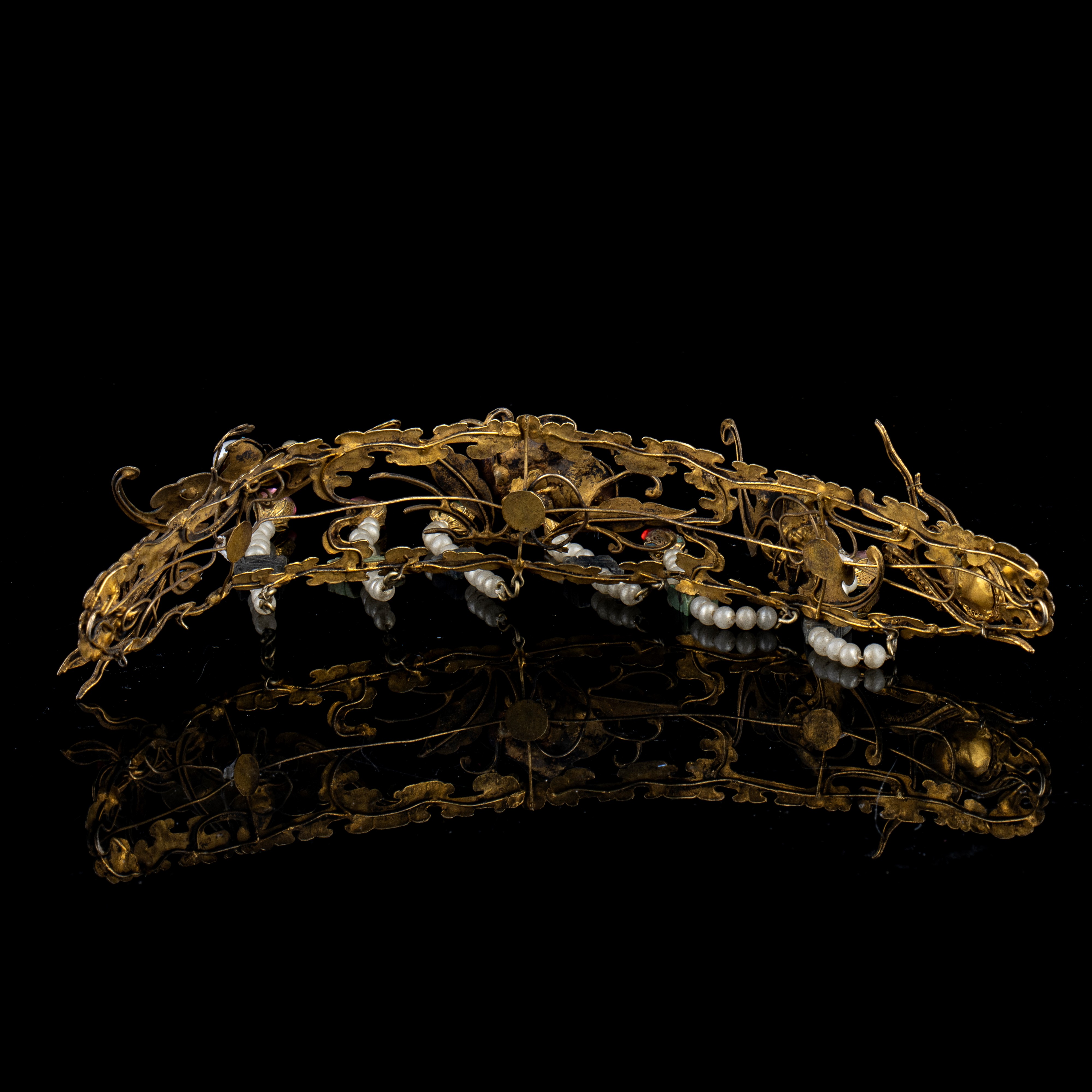 DIADEMA IN METALLO SMALTATO, PIETRE E PERLE