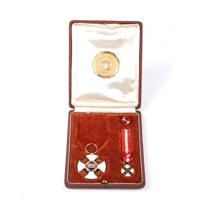 Ordine Corona D'italia Cav. Uff. e Medaglia Miniatura e Rosetta (gioielleria Barraia)