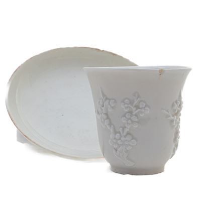 Tazza a Campana in Porcellana Bianca