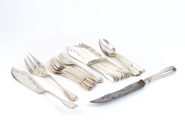 Fish cutlery service of 12, 33 pieces - Italy, early 20th century