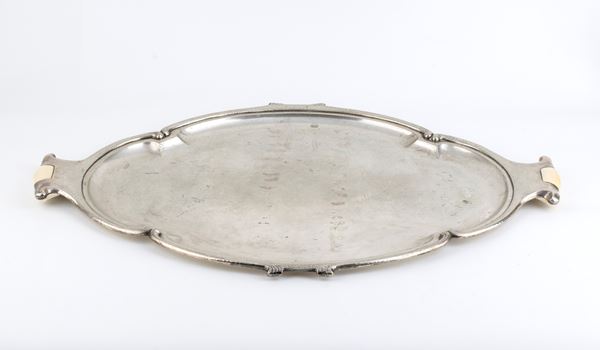 Vassoio Art Déco in argento con manici in avorio marino - Italia, 1935-1945 