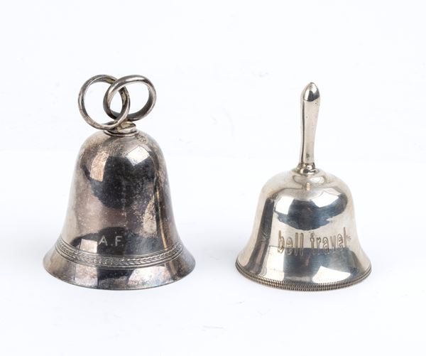Coppia di campanelli in argento