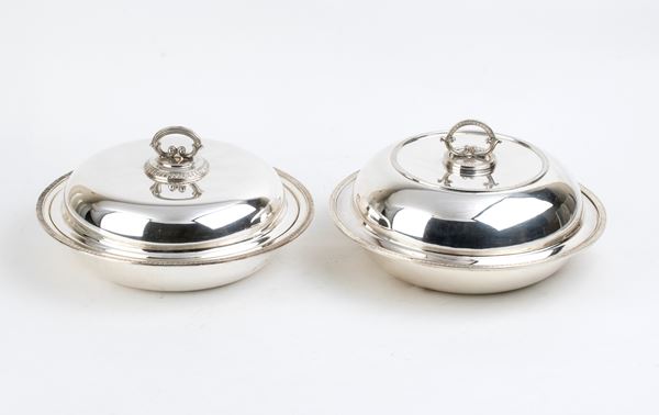 Pair of italian silver entrée dishes - mid-20th century