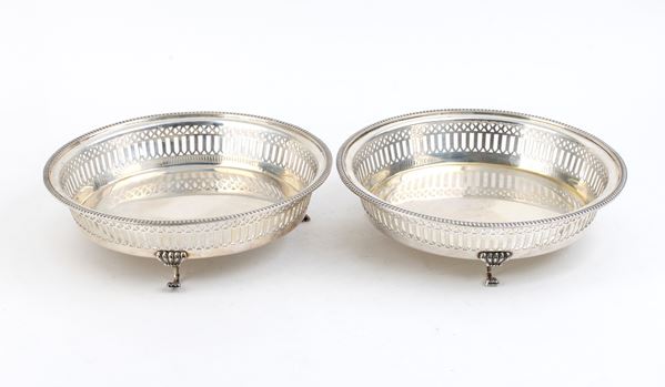 Two round silver baskets - Italy 20th century, mark of Petruzzi and Branca