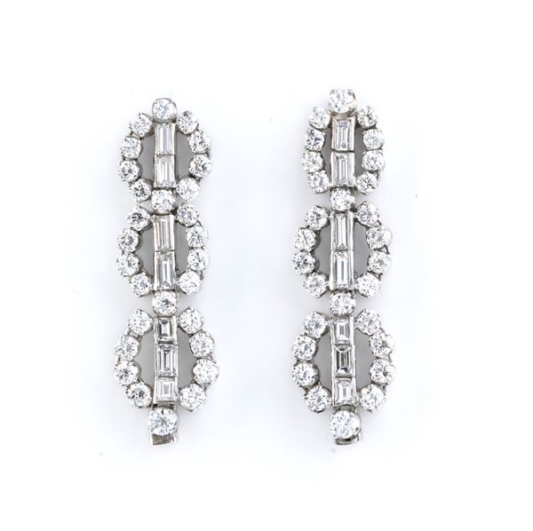 Diamond platinum drop pair of earrings