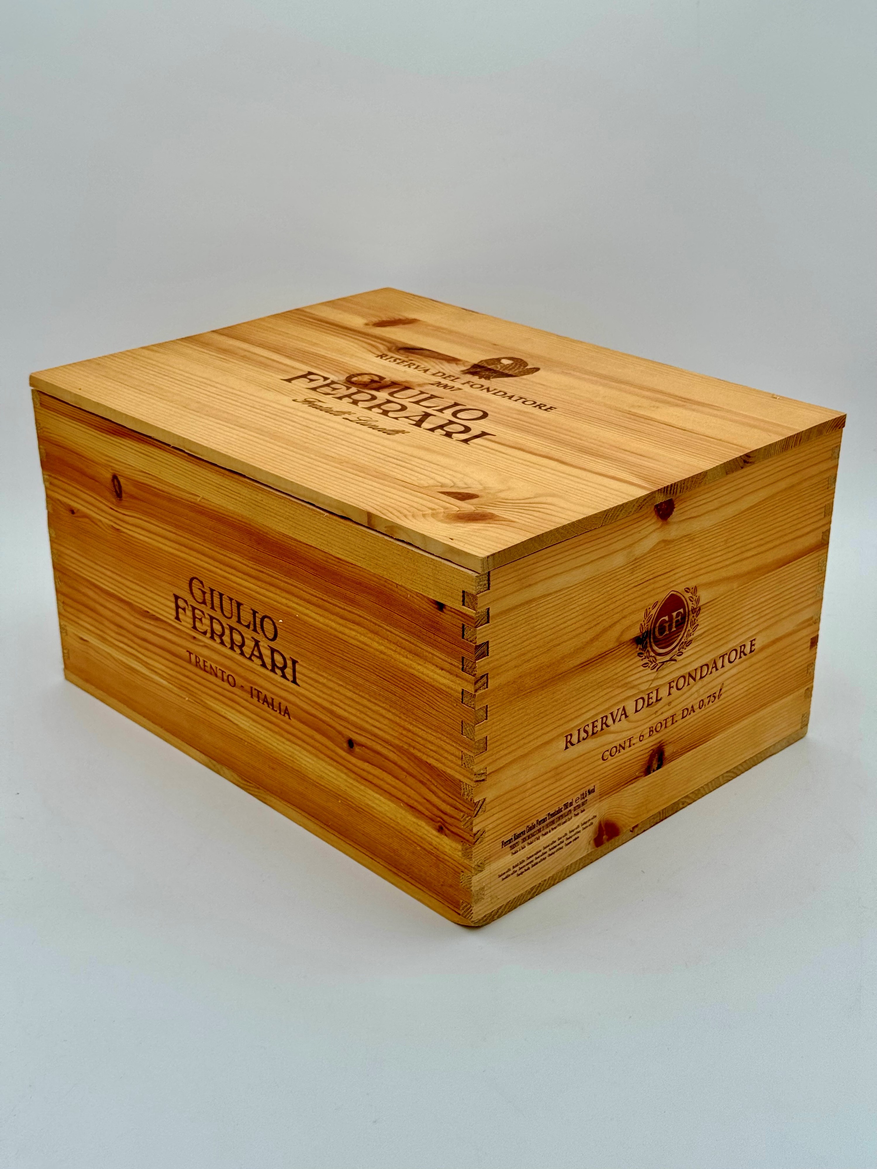 Fratelli Lunelli Ferrari, Giulio Ferrari Riserva del Fondatore Metodo Classico Trentodoc 2007