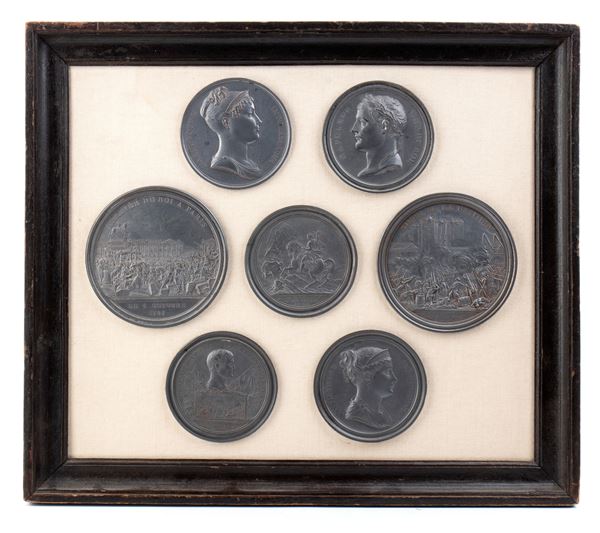 7 framed medallions of various shapes  - Auction Militaria, Orders of Chivalry, Napoleonic collectibles  - Bertolami Fine Art - Casa d'Aste