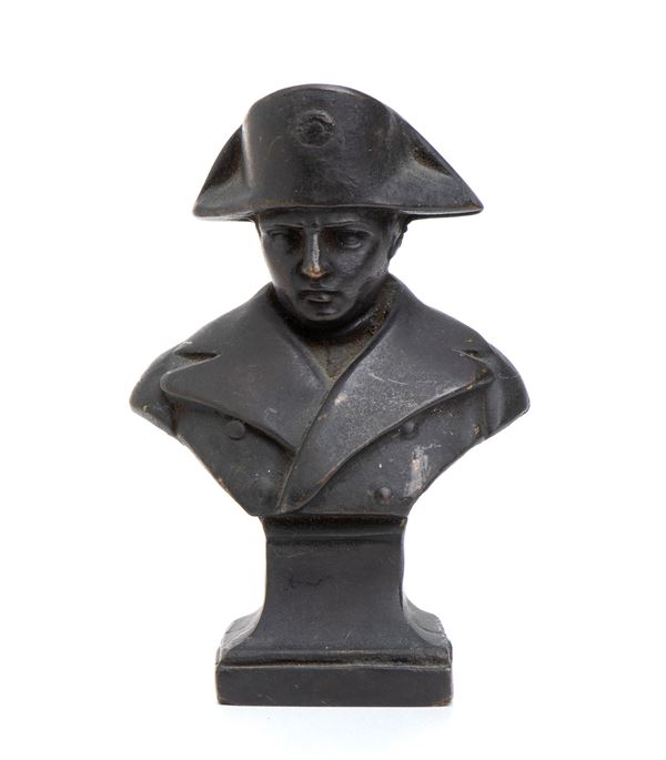 Small bronze bust of Napoleon (capital)
