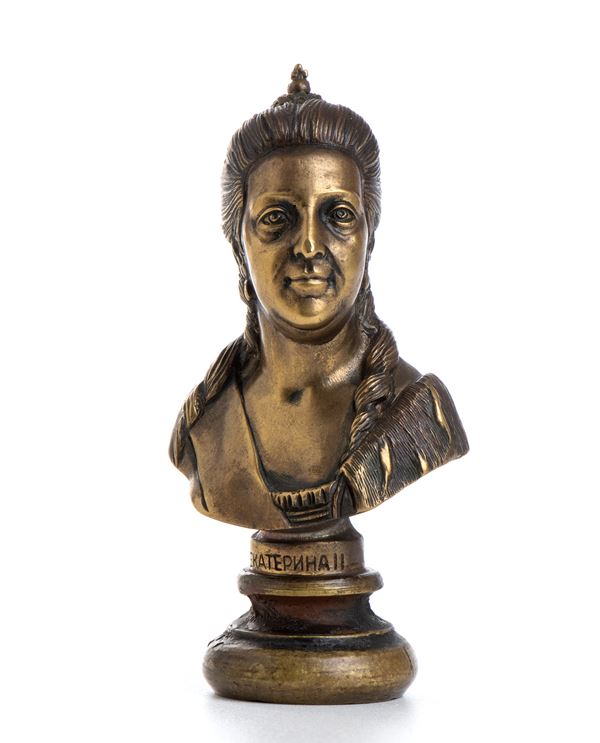 Piccolo busto in bronzo dell’imperatrice russa Caterina la Grande
