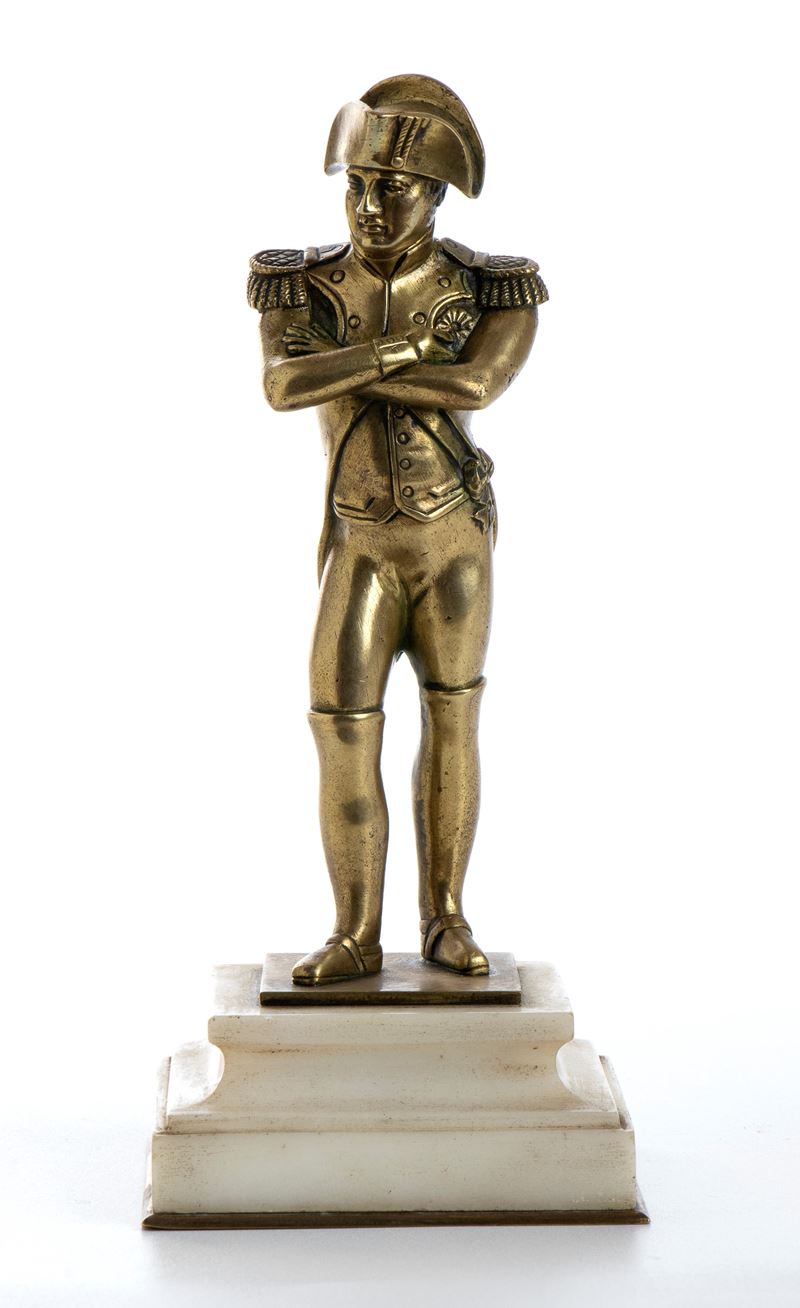 Piccolo Bronzo di Napoleone su Base in Marmo Bianco