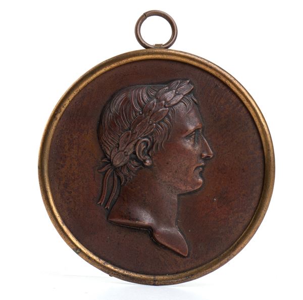 Miniatura in bronzo con cornice in bronzo dorato con ritratto di Napoleone