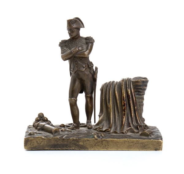 Piccola scultura in bronzo di Napoleone sul campo di battaglia