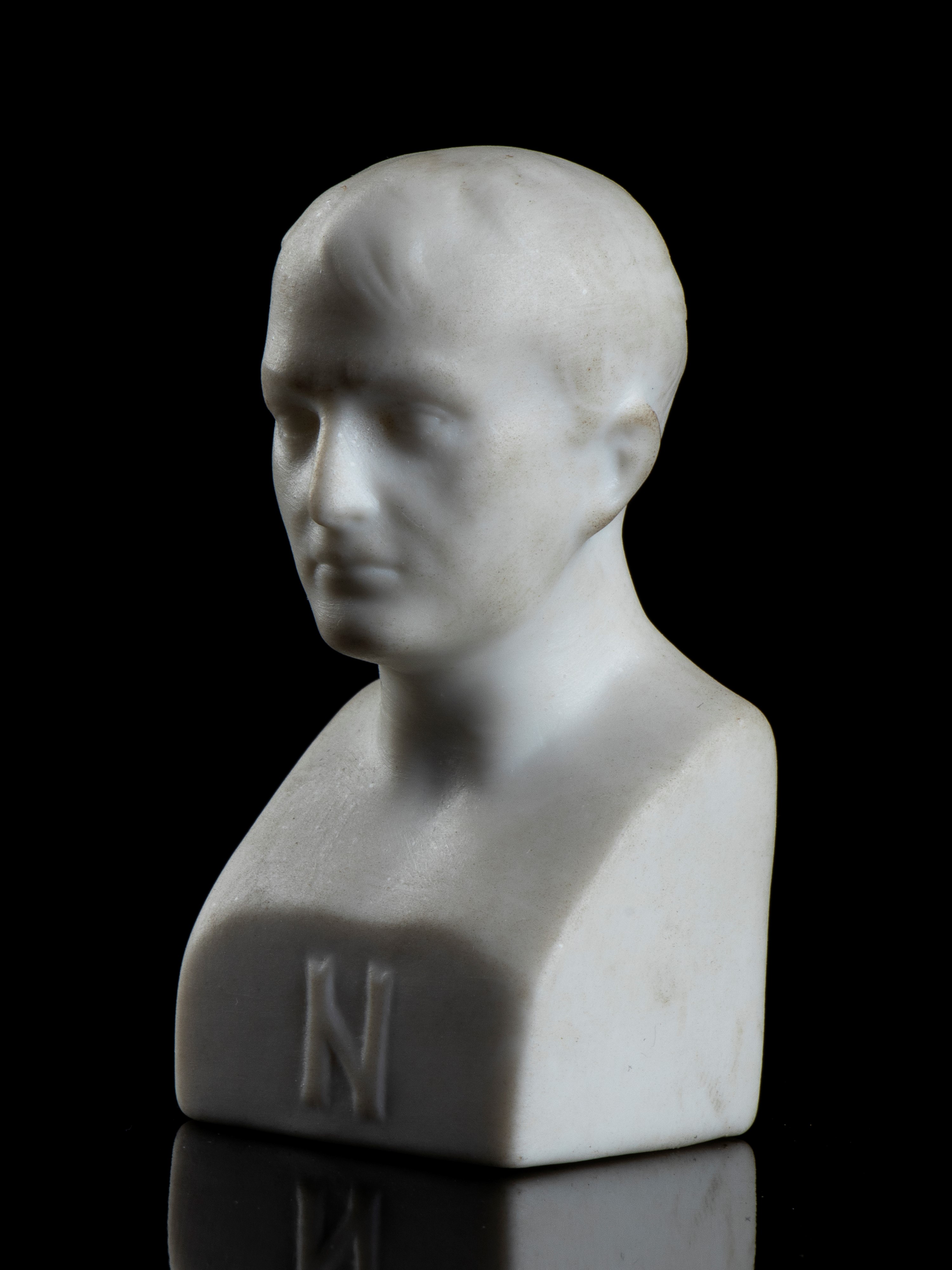 Piccolo Busto di Napoleone in Porcellana