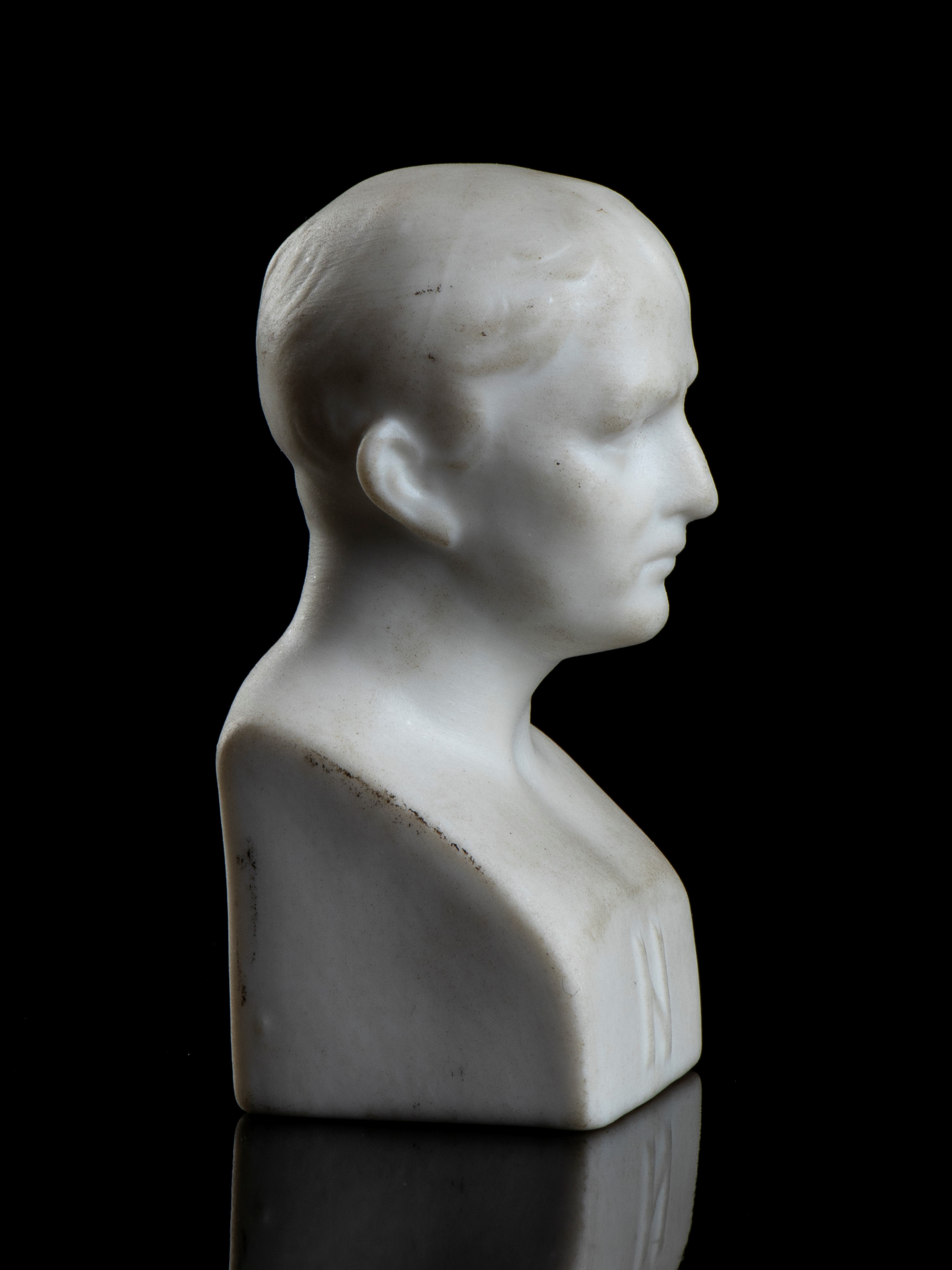 Piccolo Busto di Napoleone in Porcellana
