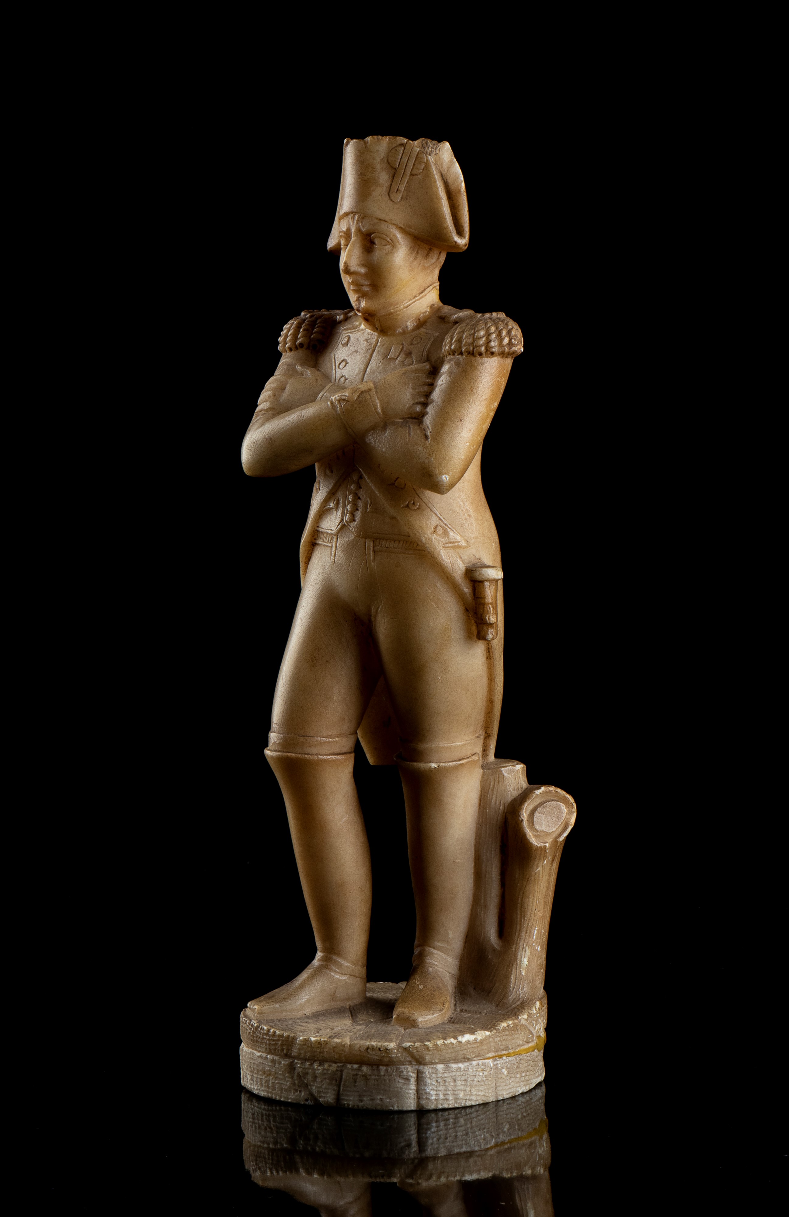 Scultura in Alabastro Ritratto in Piedi Dell'imperatore