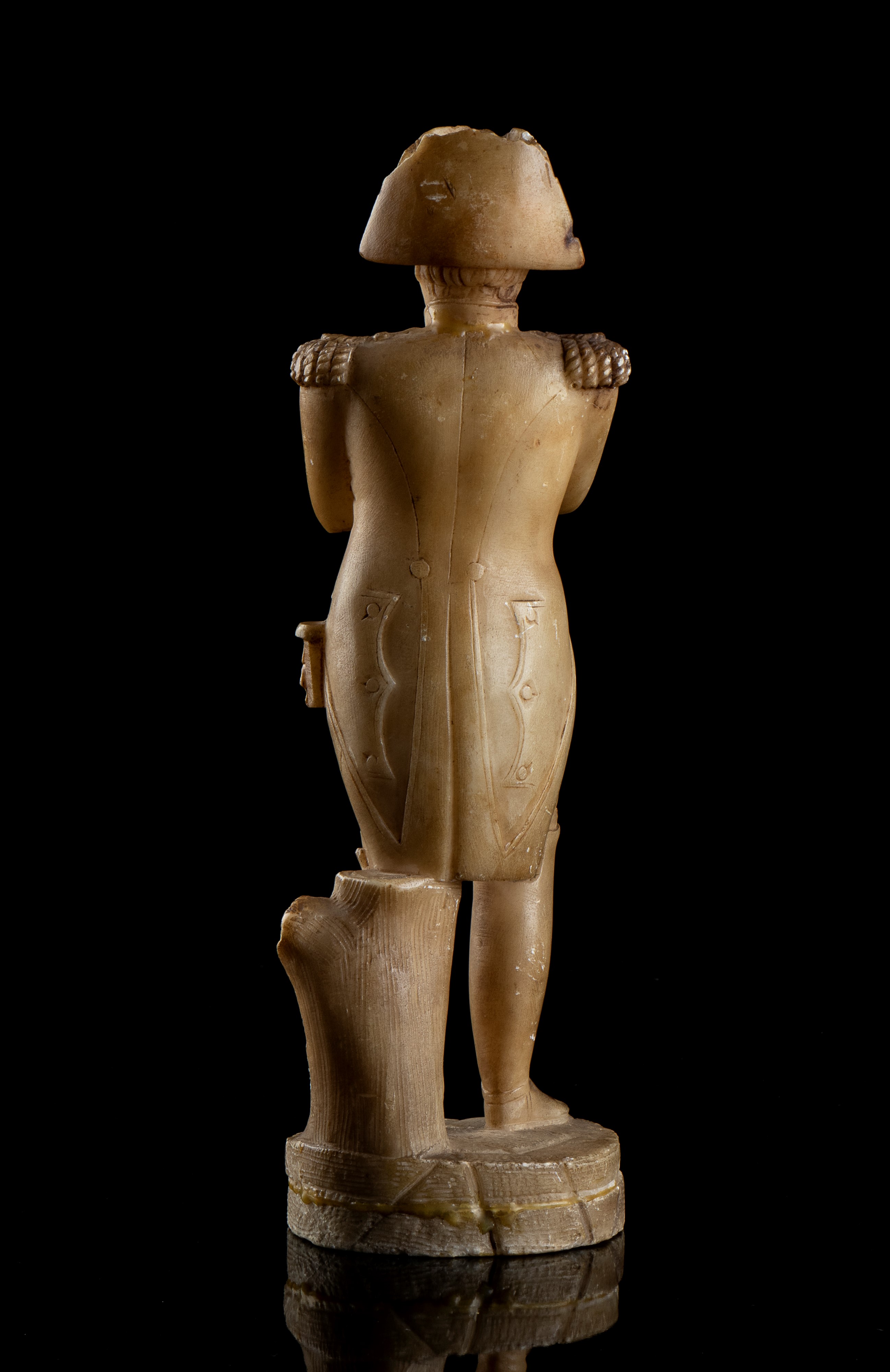 Scultura in Alabastro Ritratto in Piedi Dell'imperatore