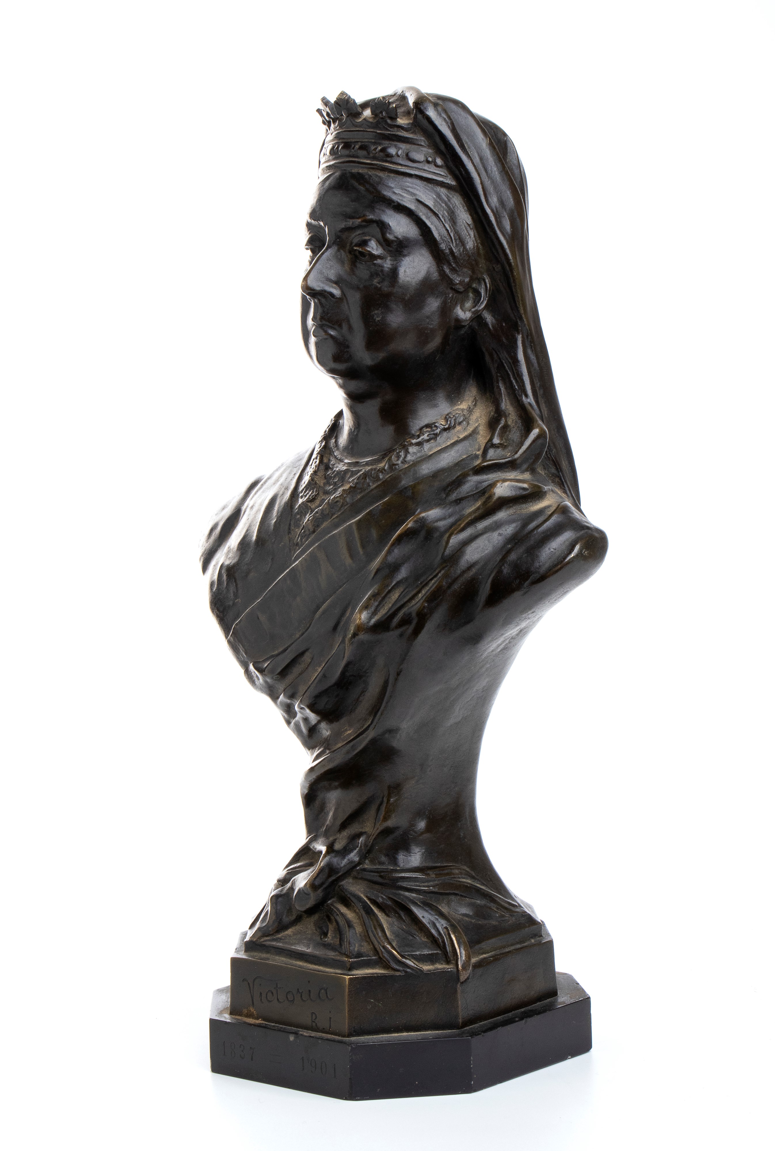 Grande Busto in Bronzo della Regina Vittoria