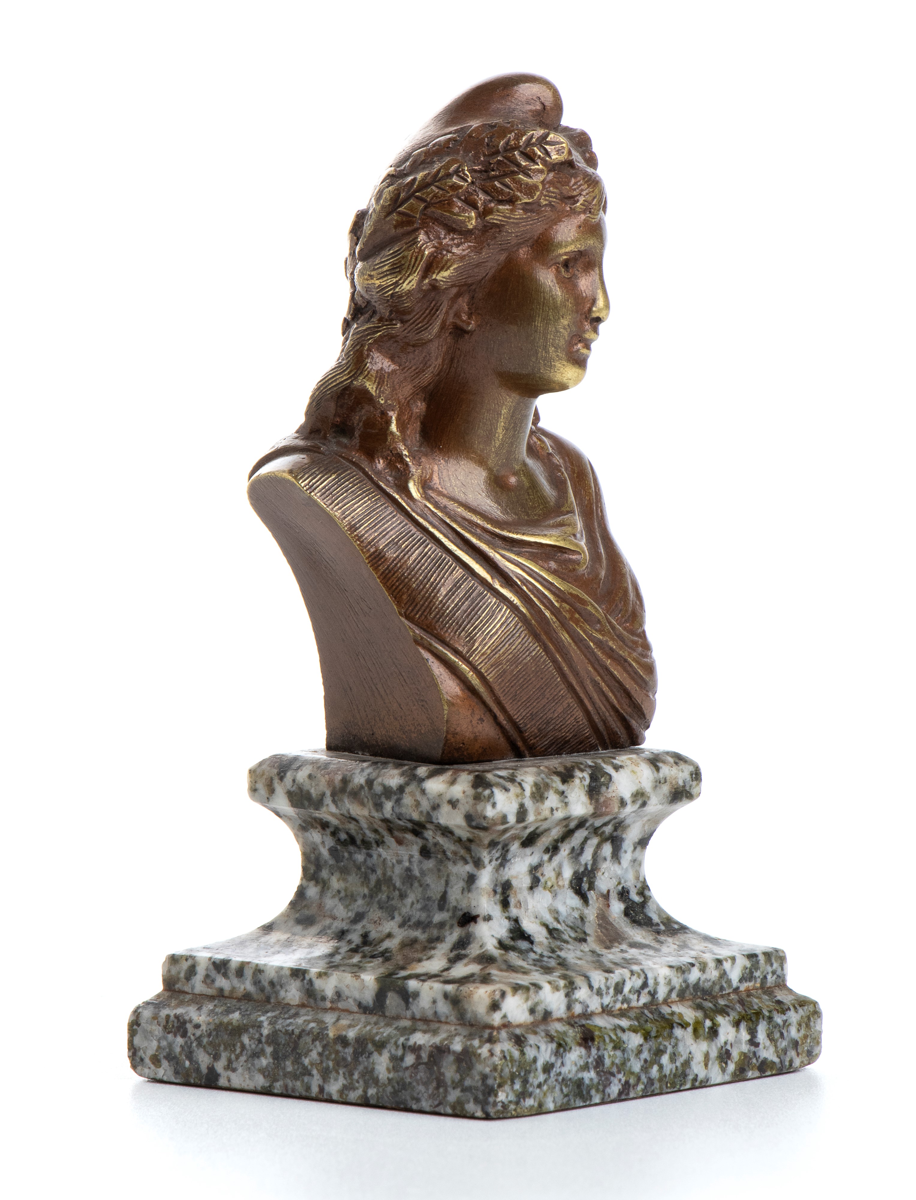Piccolo Busto in Bronzo della Marianna