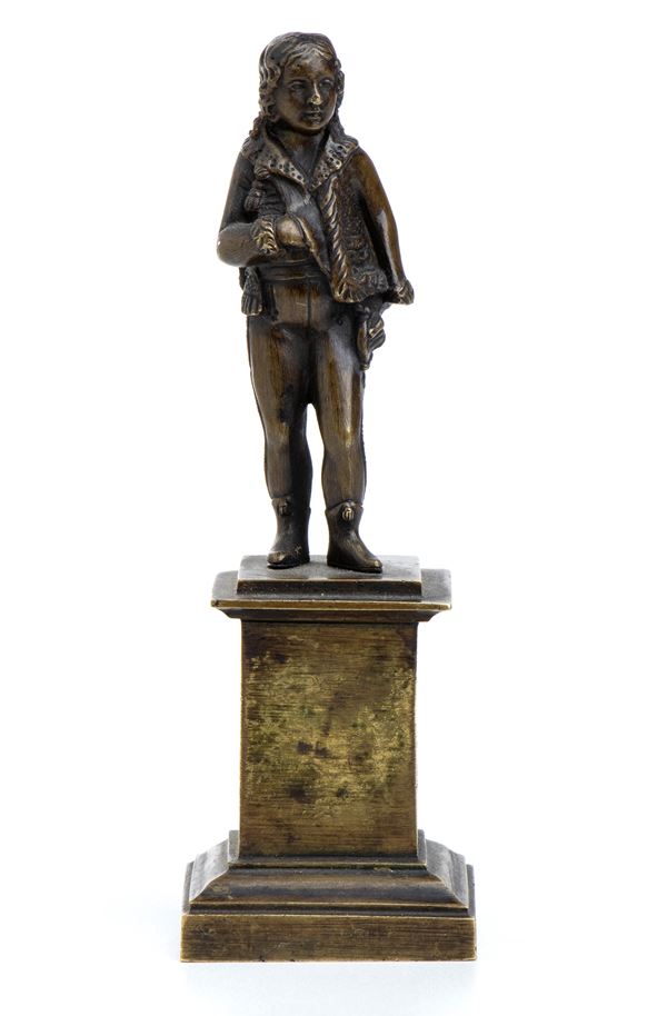Piccola scultura in bronzo di Napoleone raffigurato da ragazzo
