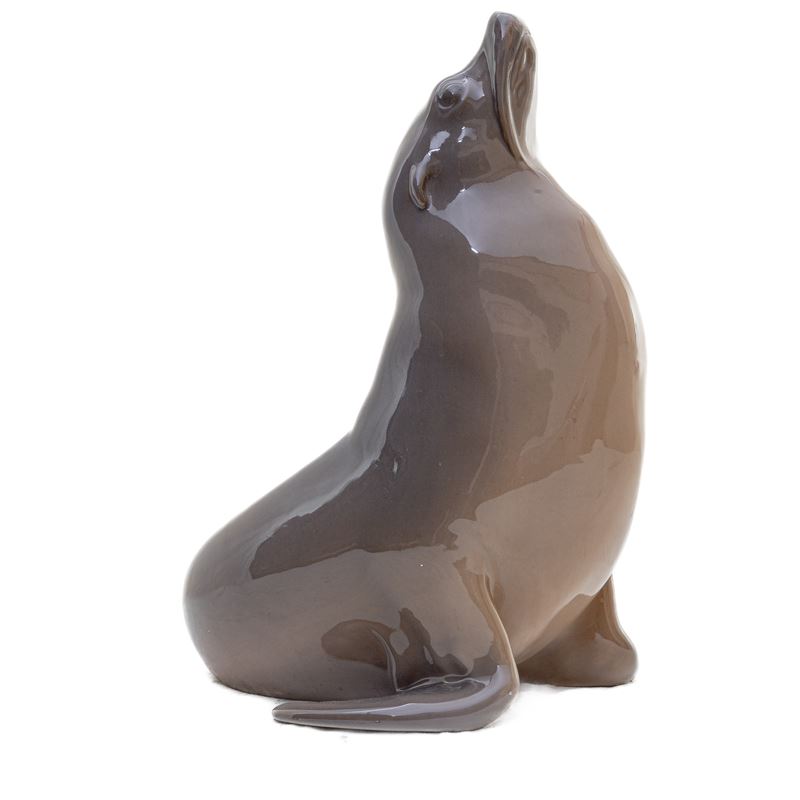 Foca, Scultura in Porcellana Policroma,