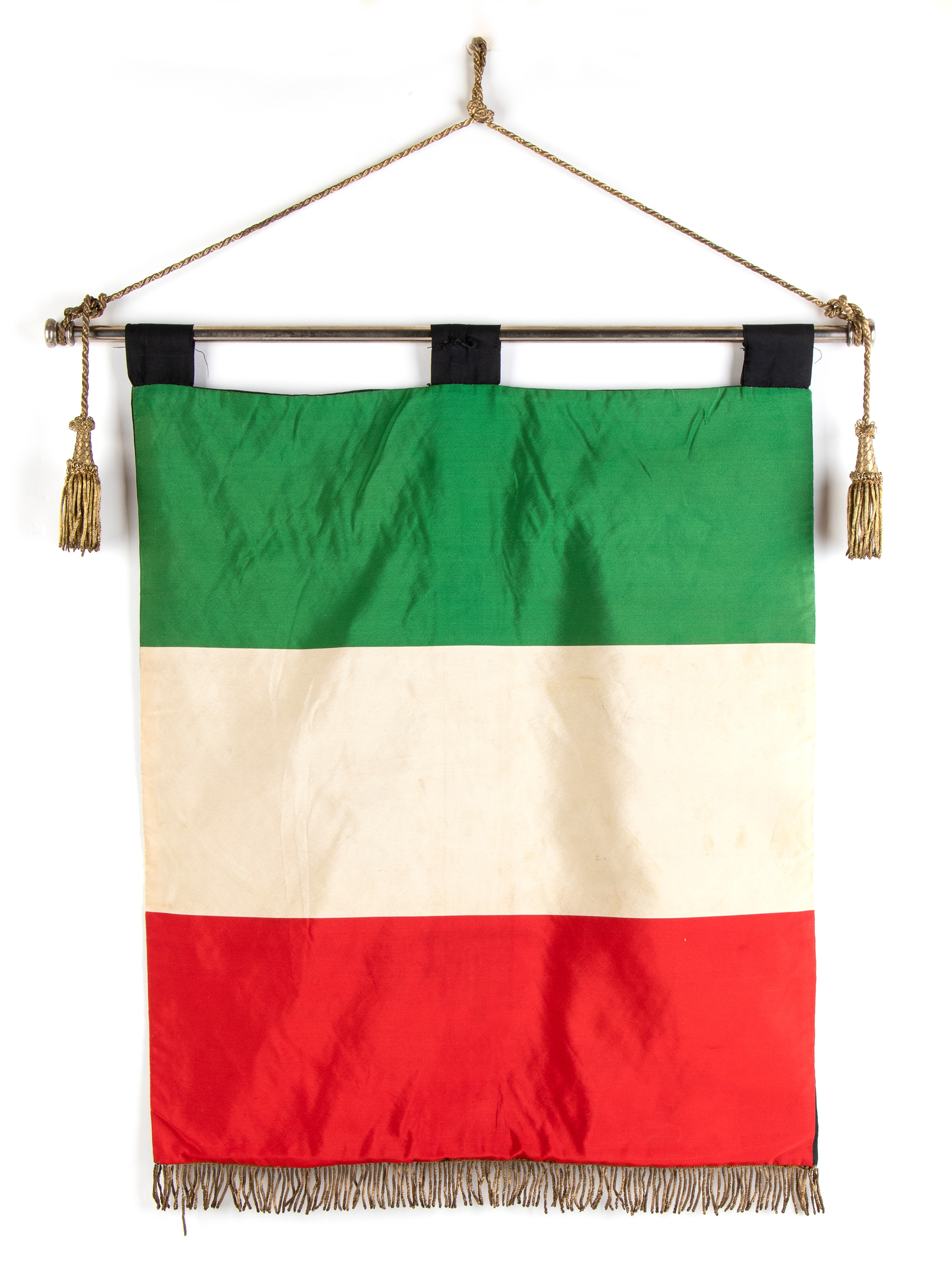 Labaro del Fascio Femminile di Sassoferrato