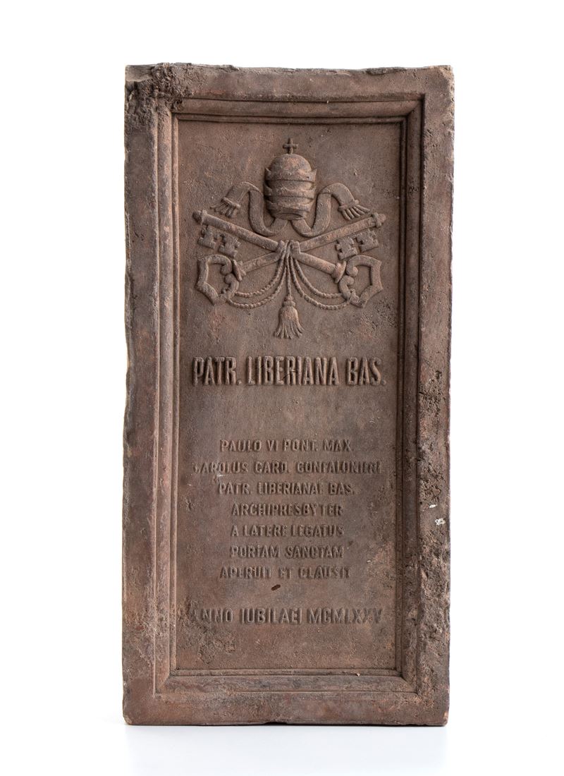 Mattonella per L'apertura della Porta Santa