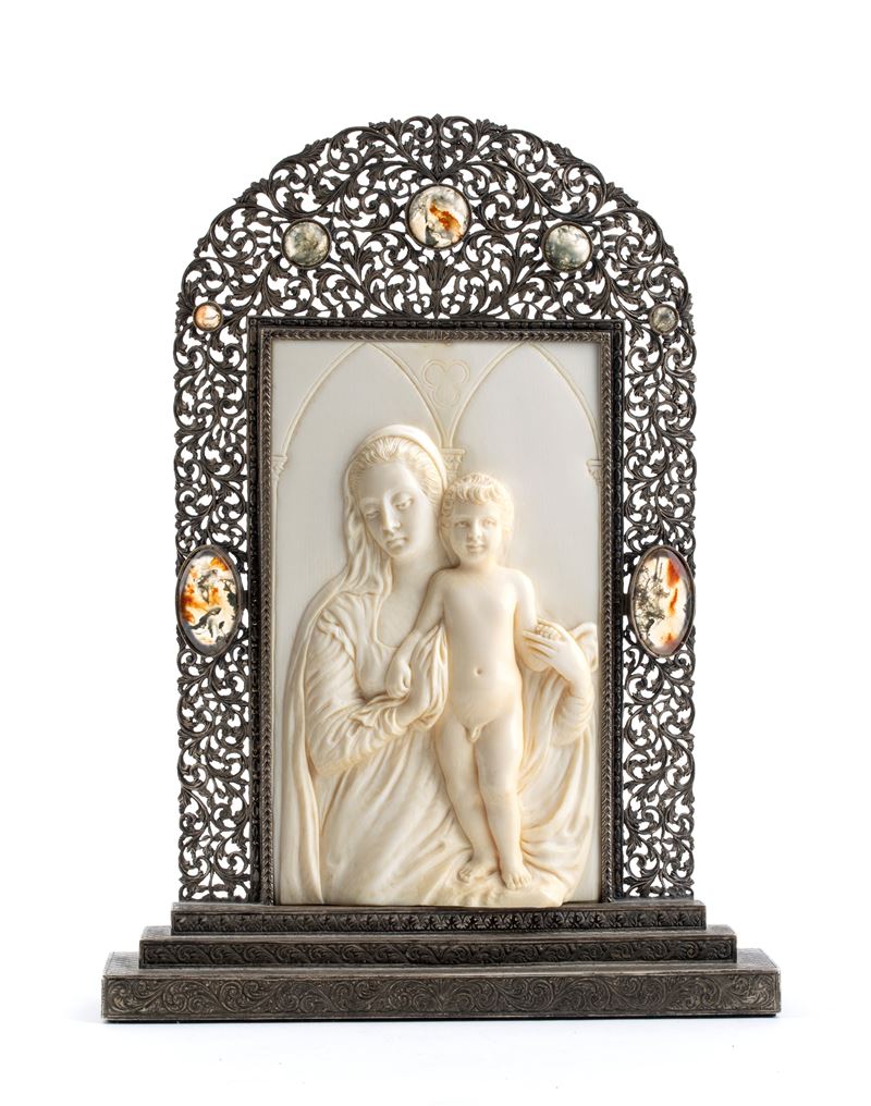 Ronchi Milano - Scultura in Avorio di Elefante Raffigurante Madonna con Bambino con Cornice Argen...