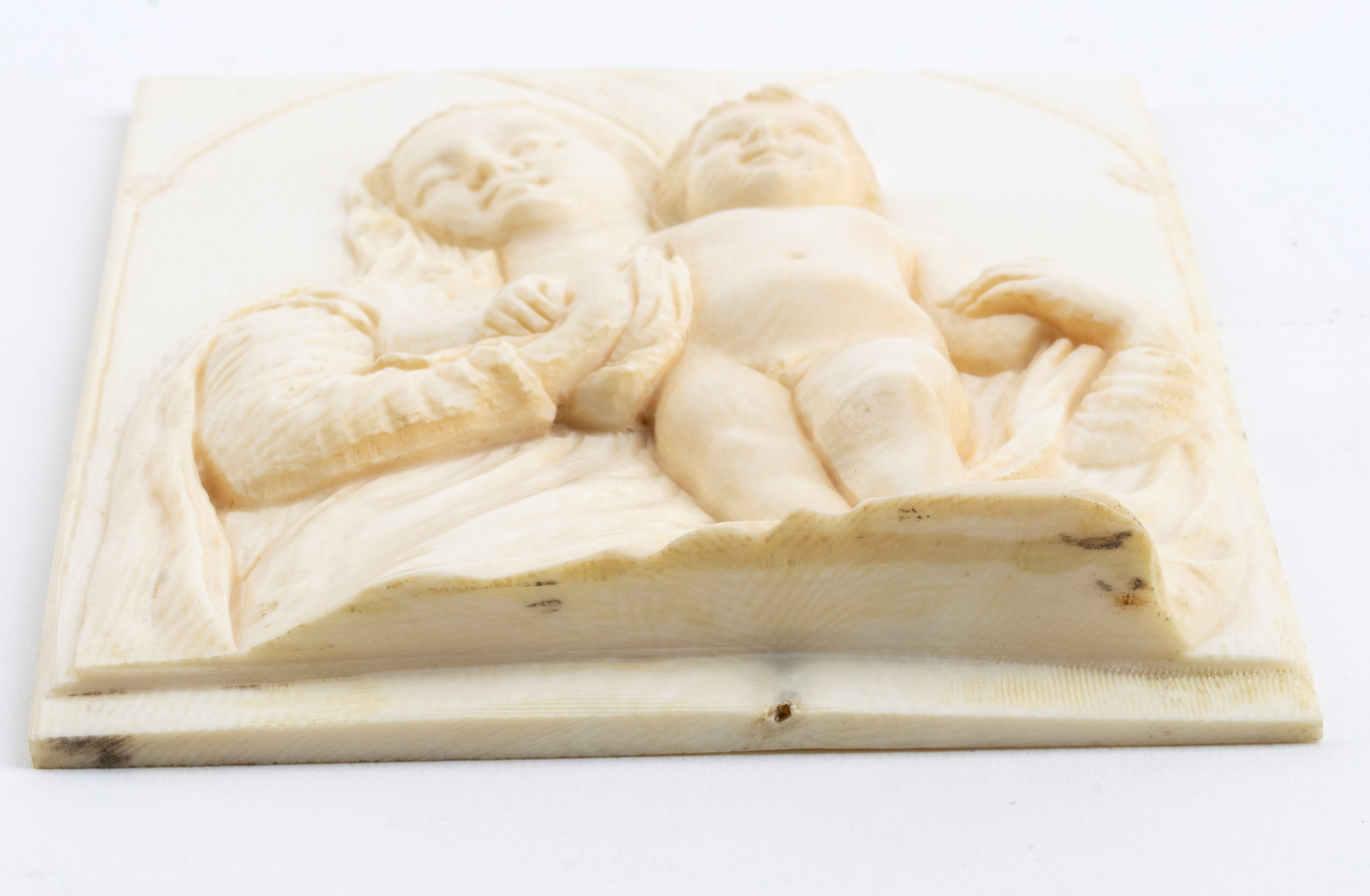 Ronchi Milano - Scultura in Avorio di Elefante Raffigurante Madonna con Bambino con Cornice Argen...