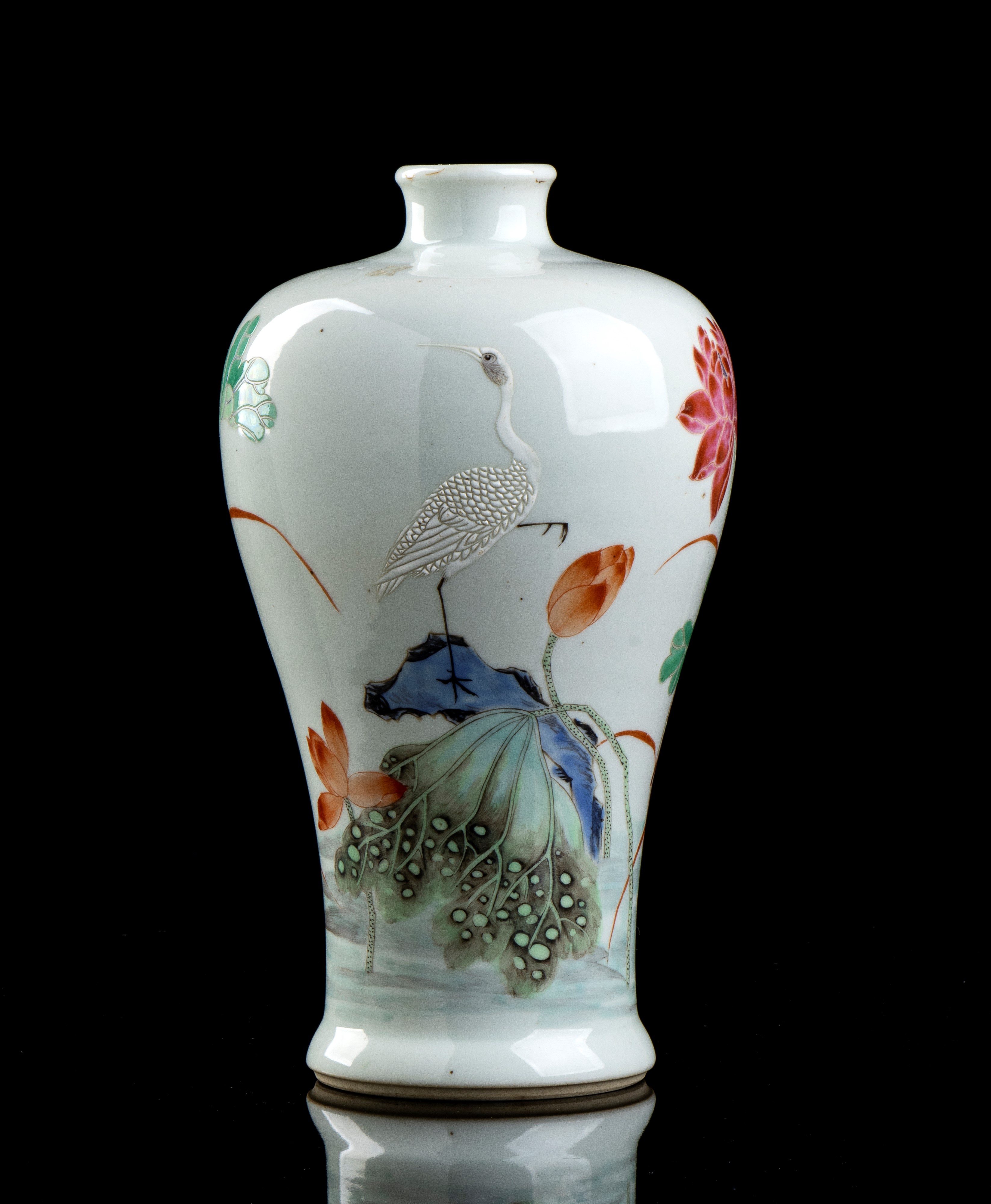 Vaso Meiping in Porcellana con Decoro a Smalti Policromi