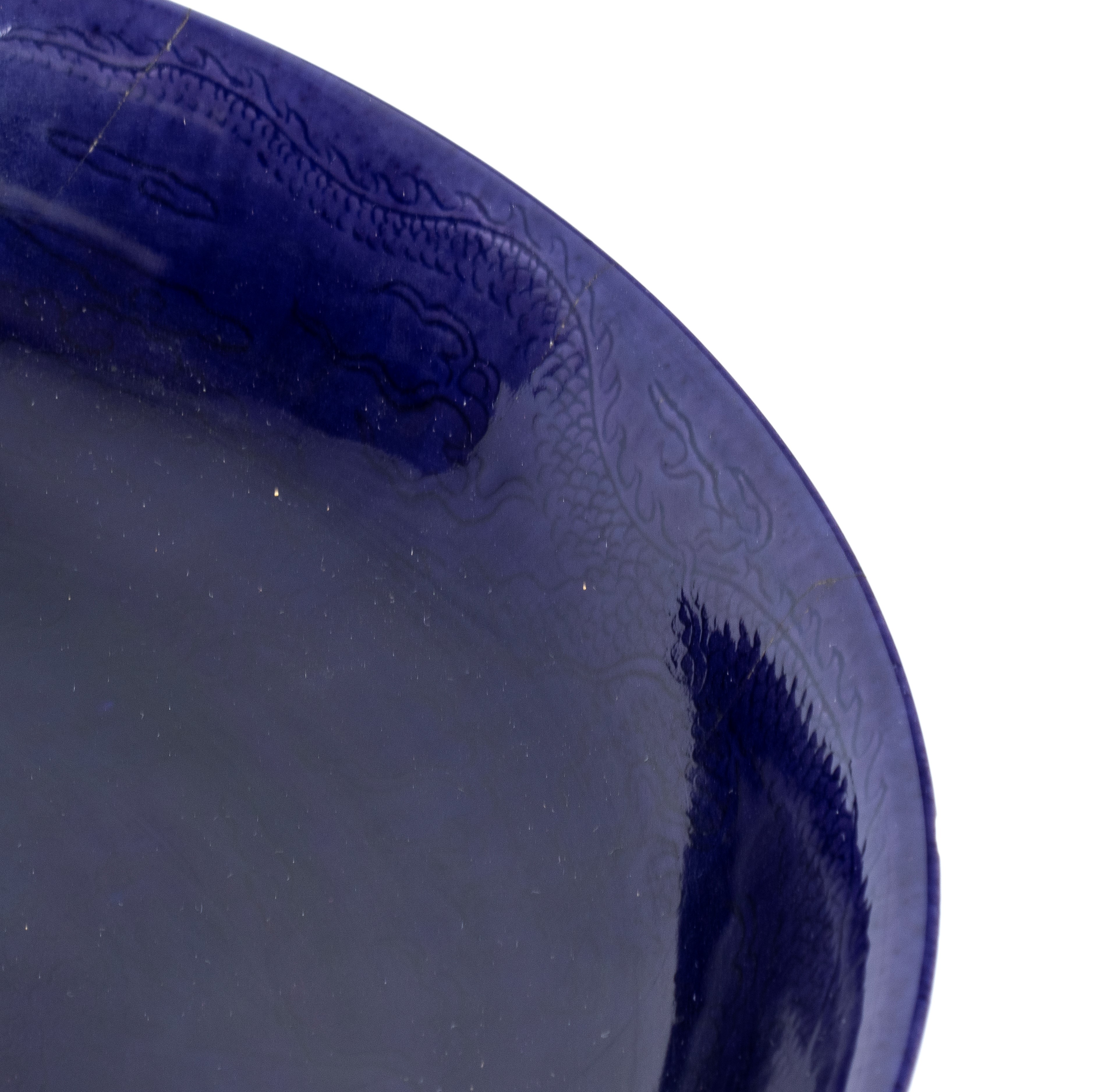 PIATTO IN PORCELLANA CON INVETRIATURA BLU