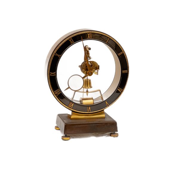 Stand clock,