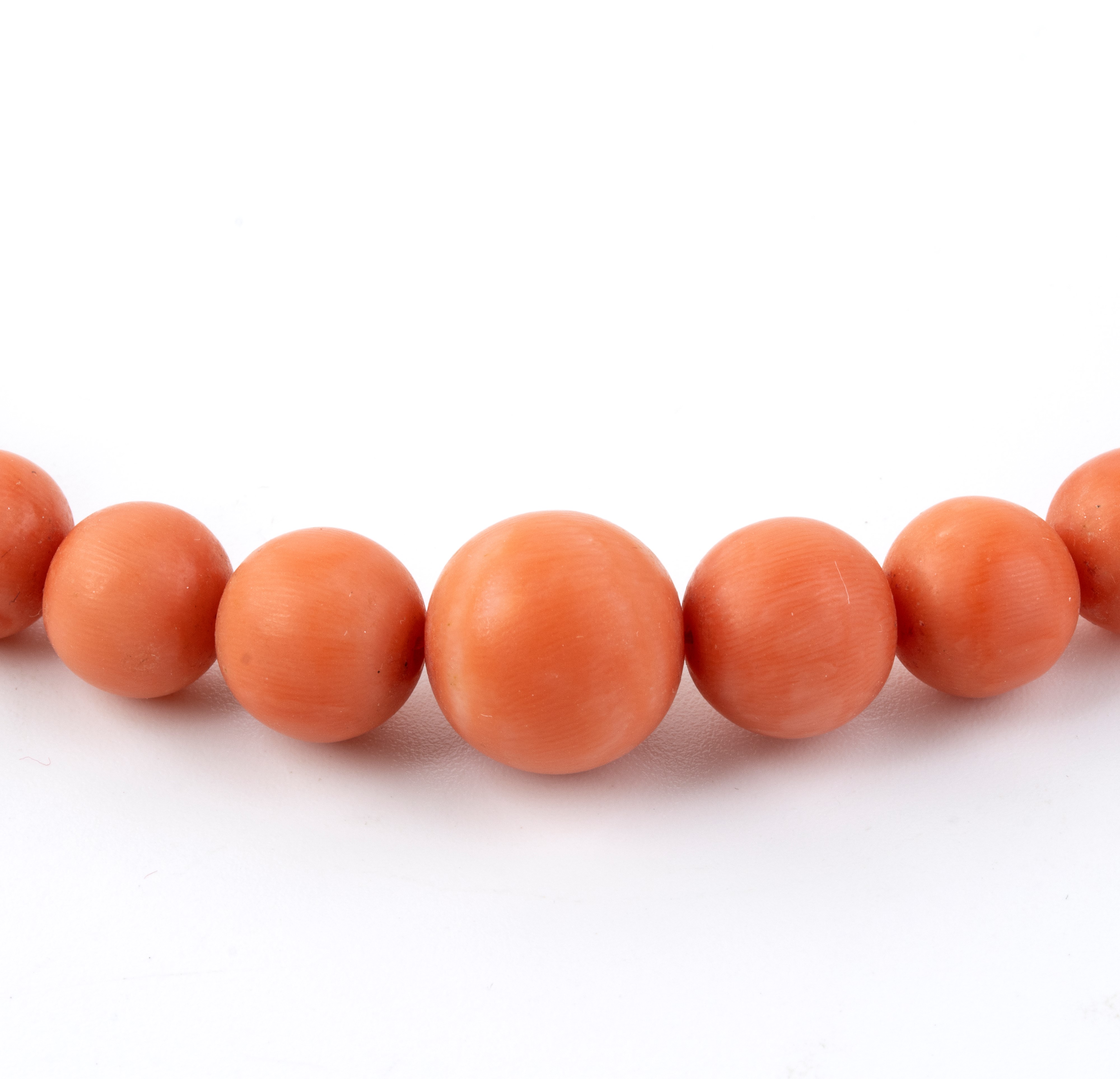 Collana in corallo Mediterraneo ed oro