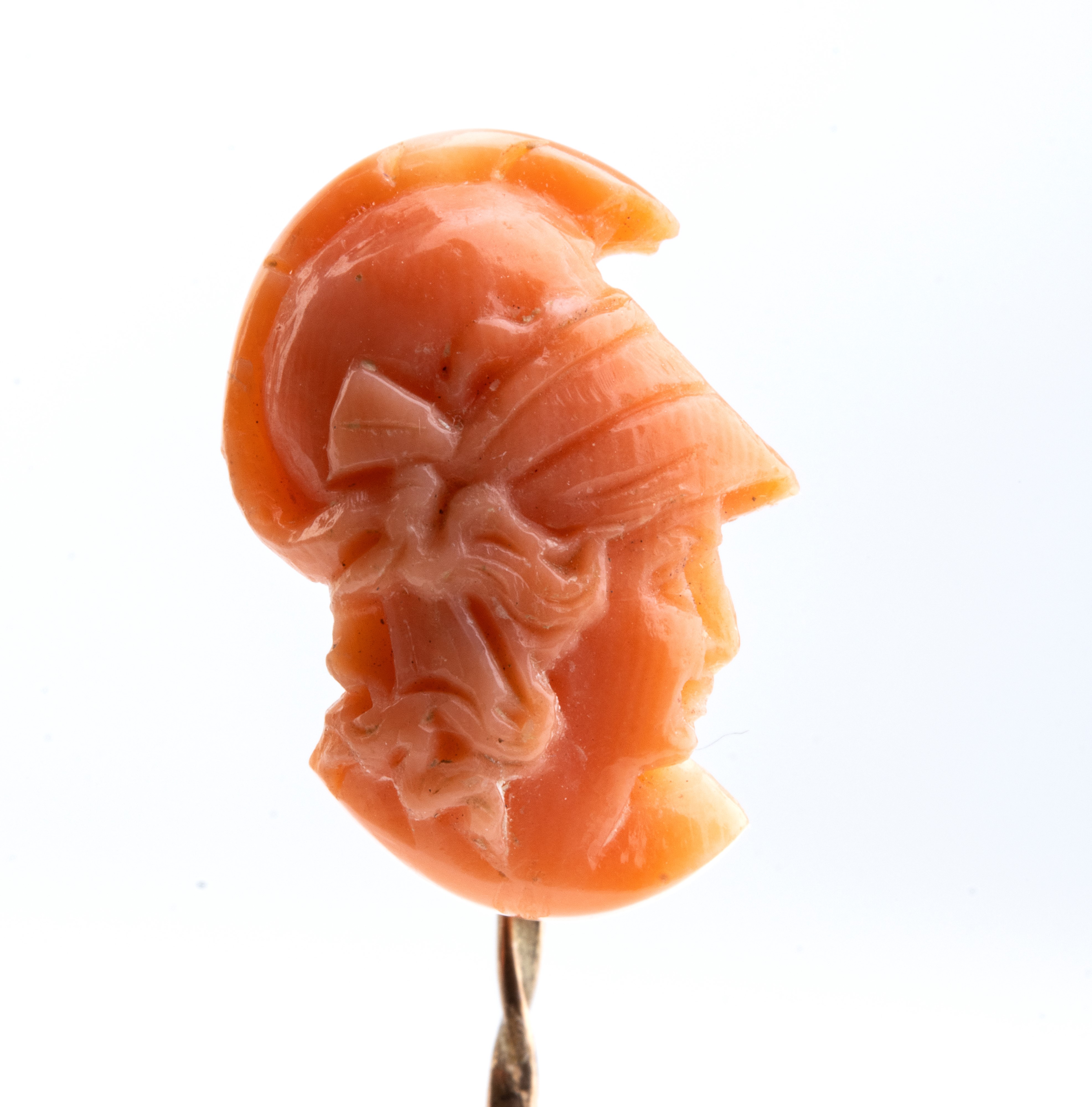 Lotto di 4 spilloni e un pendente in corallo Mediterraneo