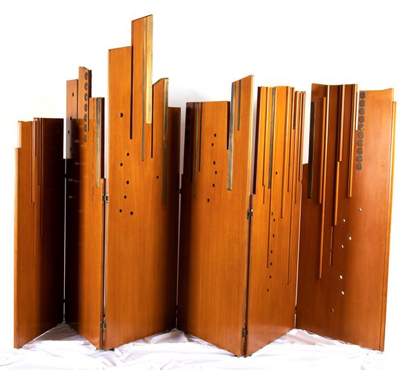 Wooden screen