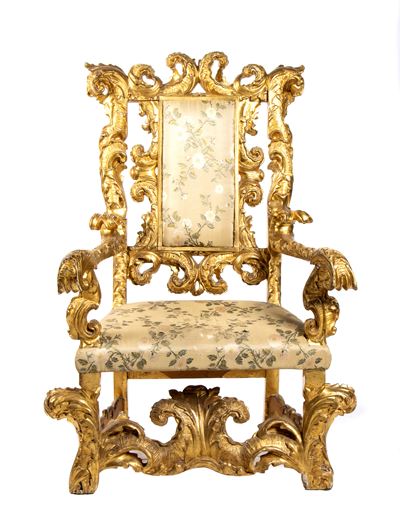 Trono Romano dello Stato Pontificio in Legno Dorato