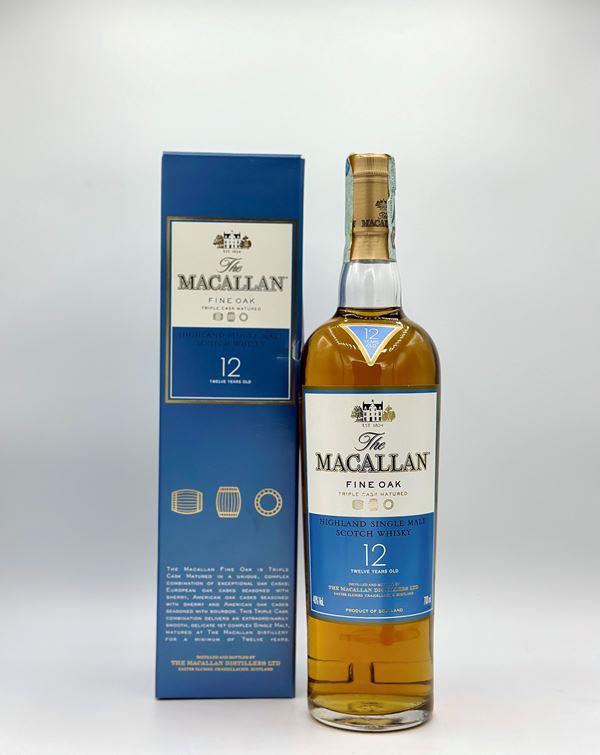 The Macallan Highland Single Malt Scotch Whisky 12 Years Old Fine Oak