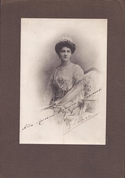 Foto con Dedica della Regina Elena