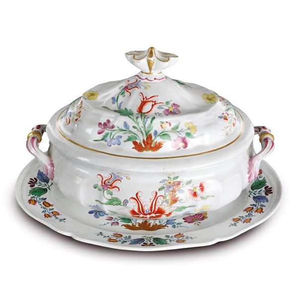 Polychrome porcelain tureen with tray