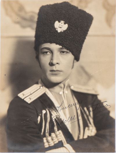 Valentino, Rodolfo - Rudolph Valentino (castellaneta, 6 Maggio 1895 – New York, 23 Agosto 1926[1]...