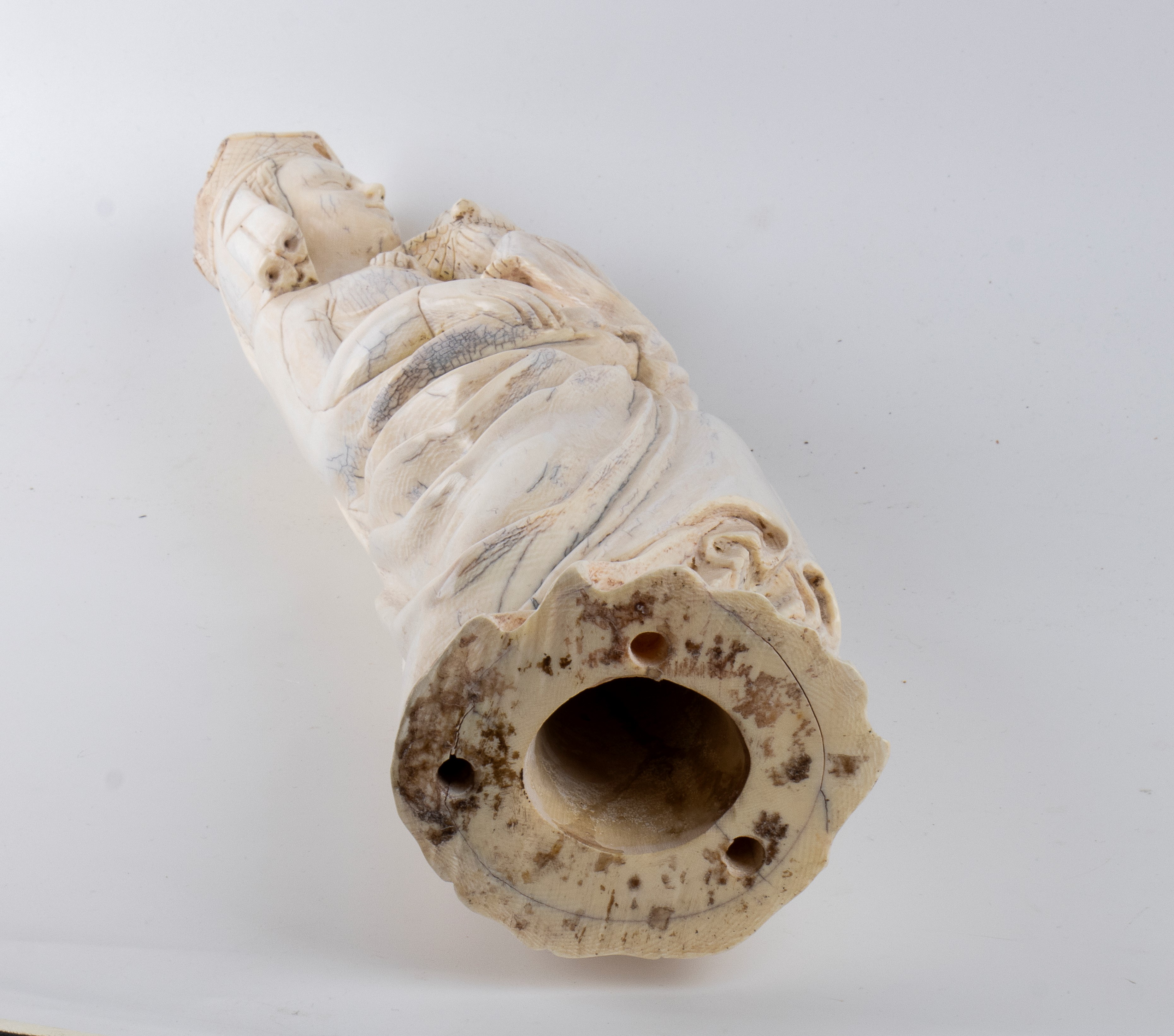 Scultura in Avorio Raffigurante Madonna con Bambino - Francia Settentrionale