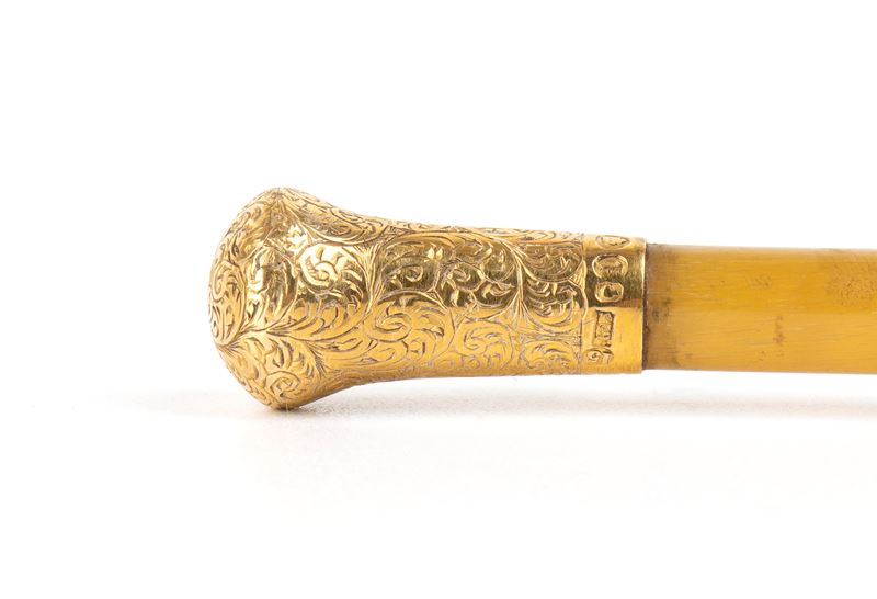 U & T Walker - Frustino da Cavallo Vittoriano Inglese in Corno con Pomolo in Oro