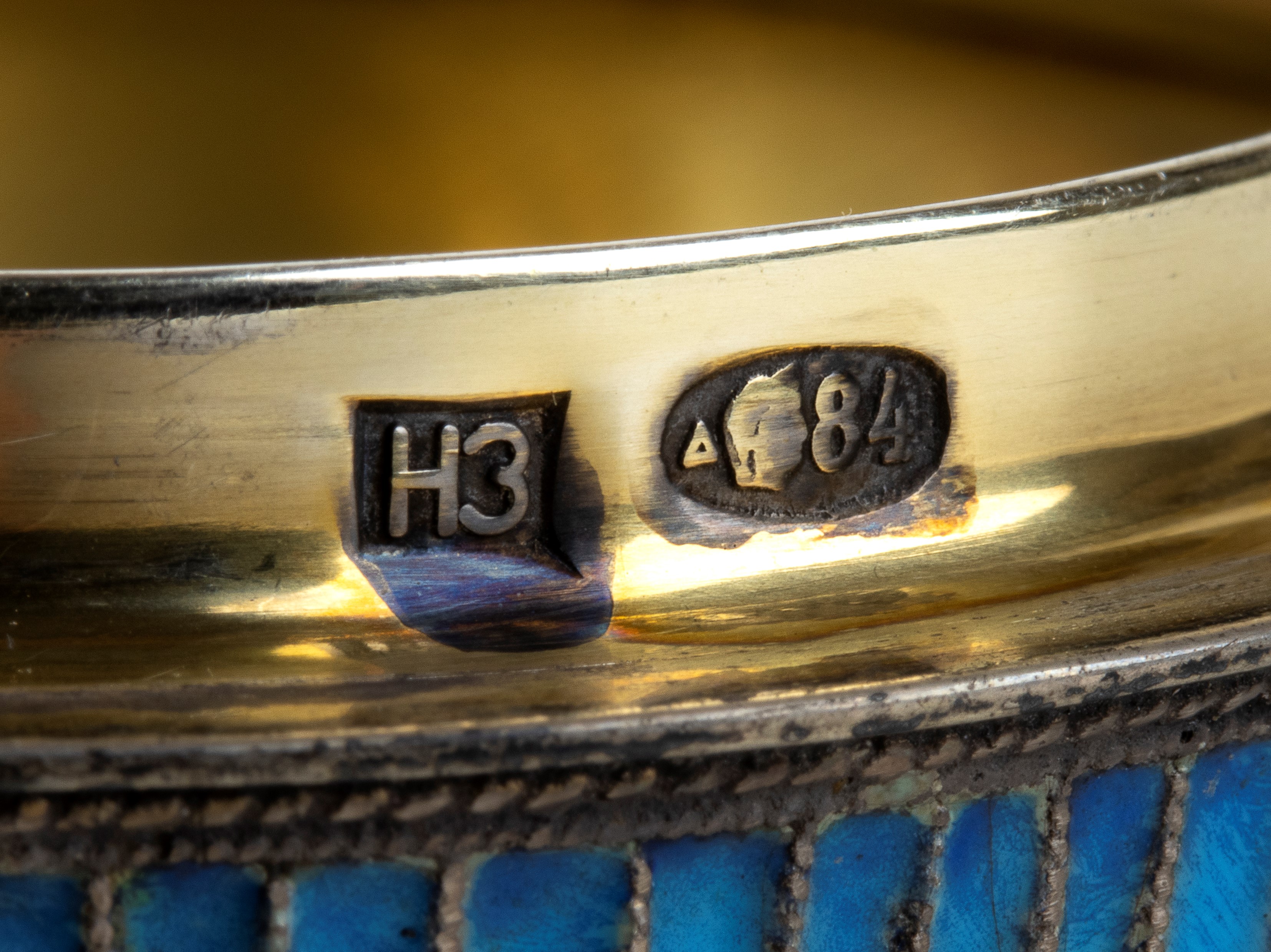 Uovo in Argento e Smalti Cloisonnè