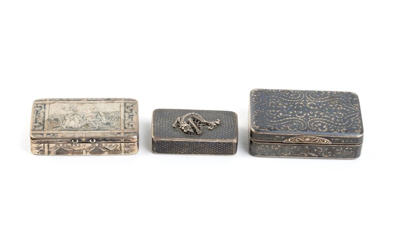Tre Tabacchiere Russe in Argento Niellato