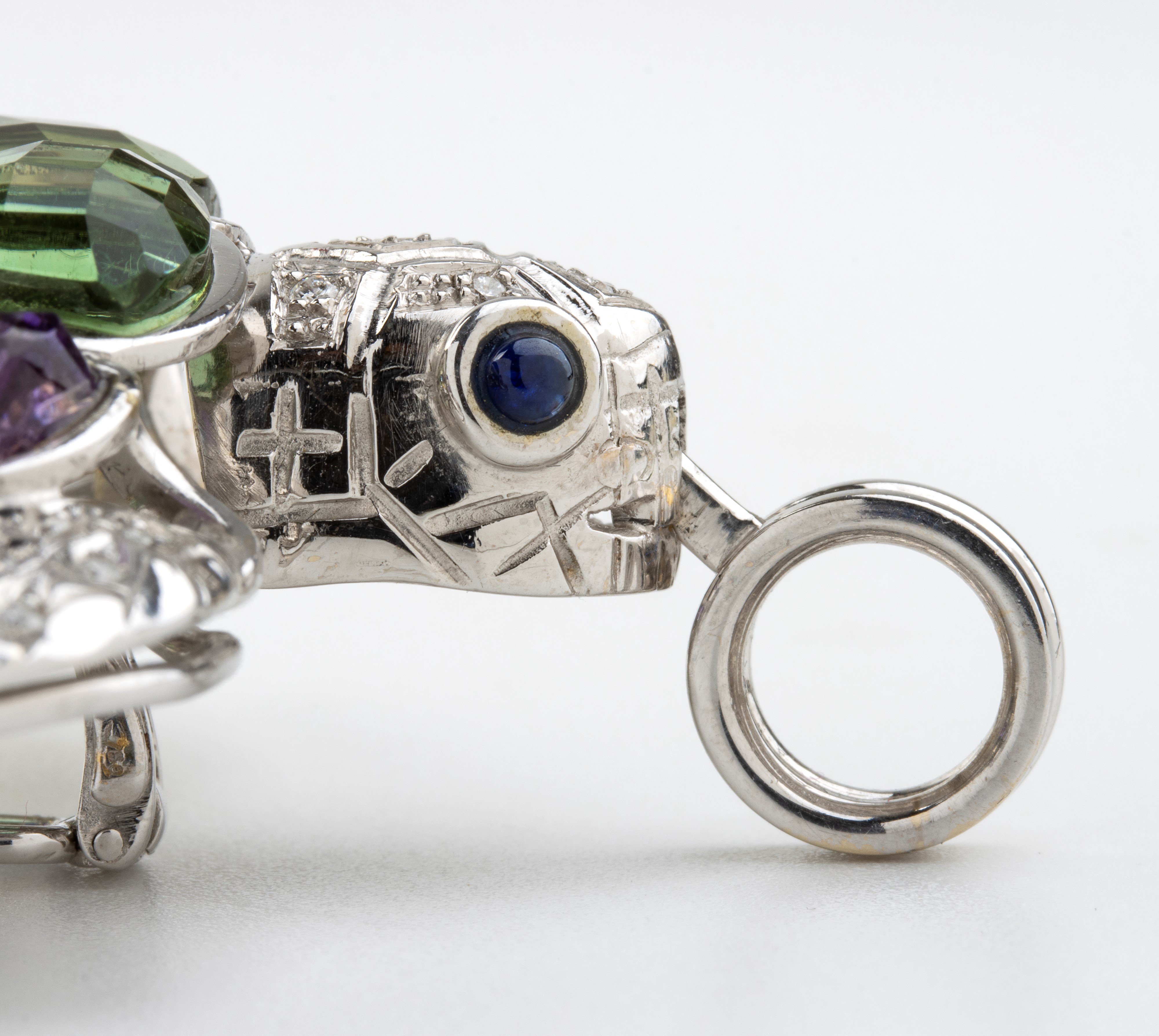 Spilla - Pendente tartaruga in oro, diamanti e paste vitree