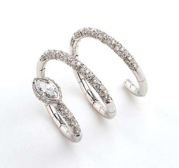 Diamond gold ring