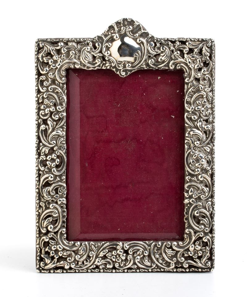 Solomon Blanckensee & Son Ltd - Cornice Inglese in Argento