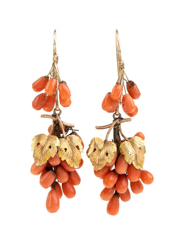 Oreficeria siciliana - Mediterranean coral gold earrings 
