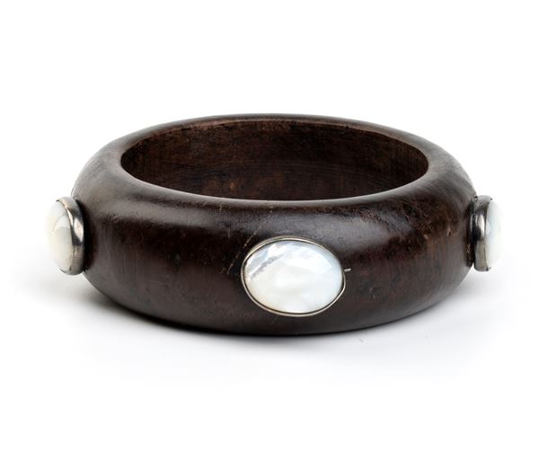 ISABELLA ASTENGO - Wood bracelet with mother of pearls