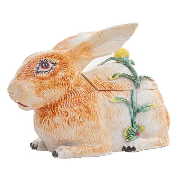 Rabbit-shaped tureen