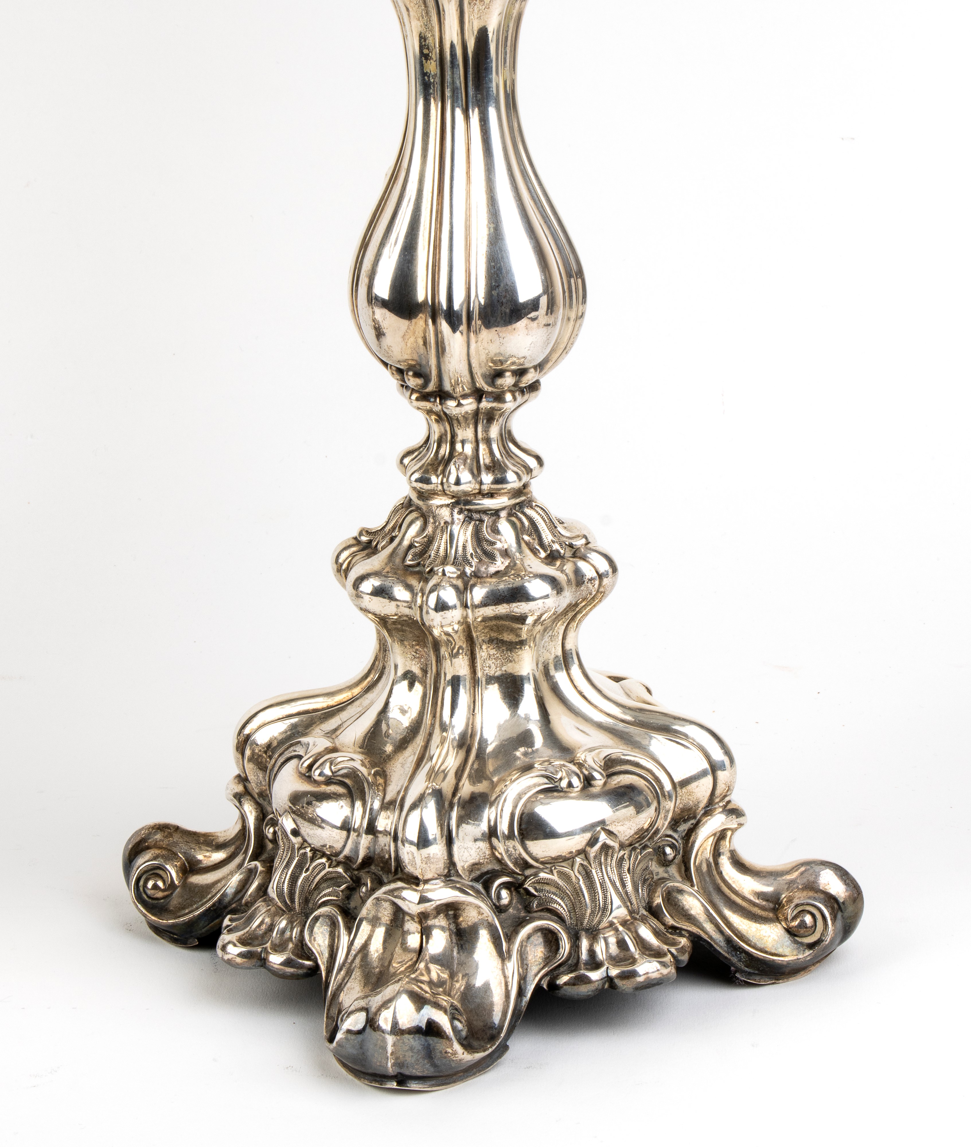 Coppia di Candelabri Tedeschi in Argento